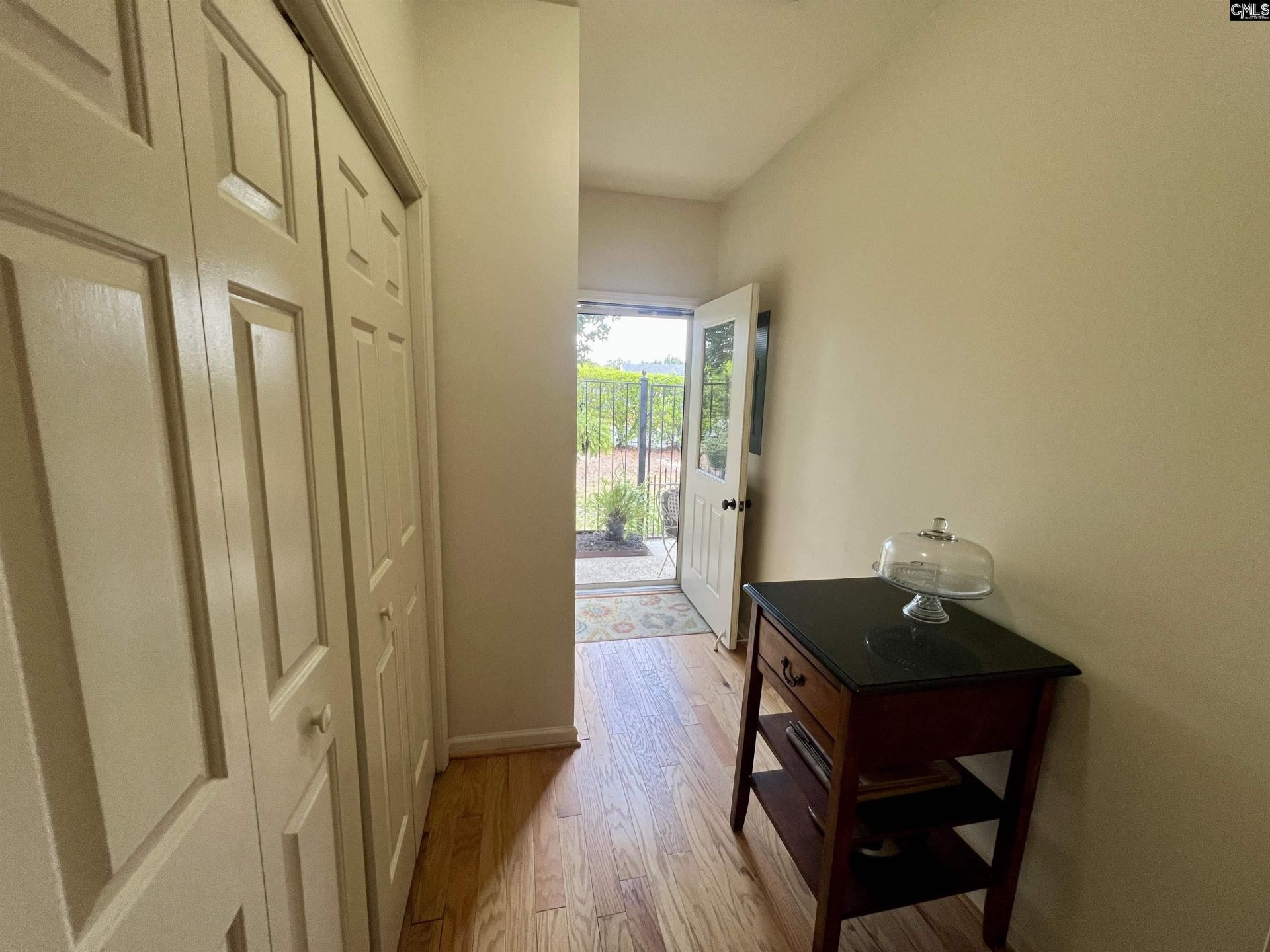 188 Carlyle Circle Photo 10