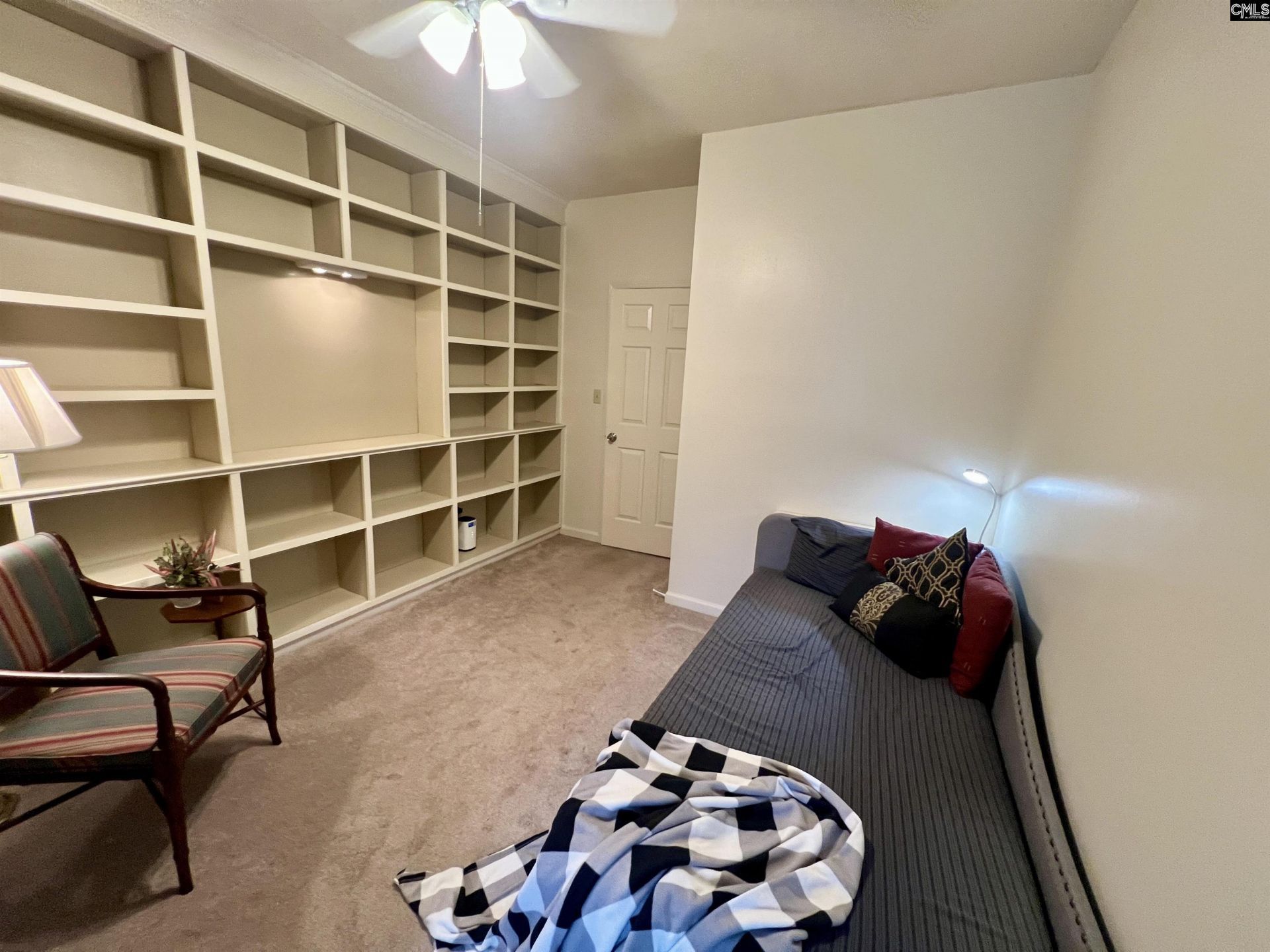 188 Carlyle Circle Photo 15