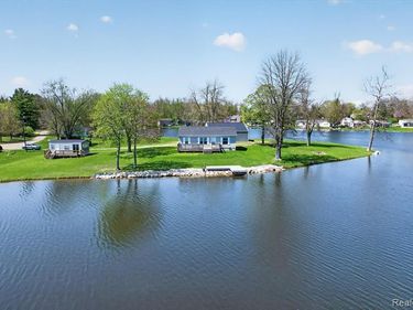 3233 Zona Drive, Jefferson Twp, MI 49266