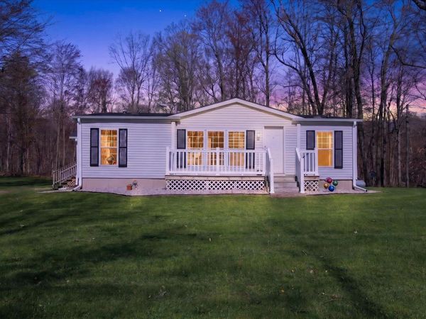 4537 Caris Road N, Edmore, MI 48829