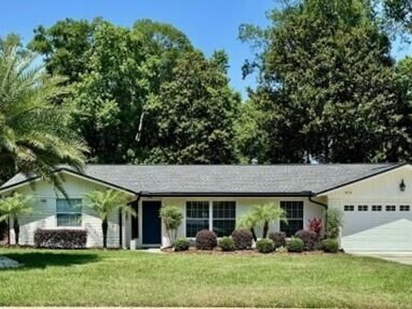 1819 W 12 OAKS Lane, Neptune Beach, FL 32266