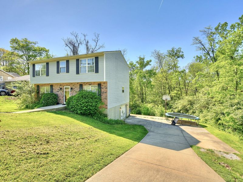 736 Oakland Drive, Taylor Mill, KY 41015 Photo 3