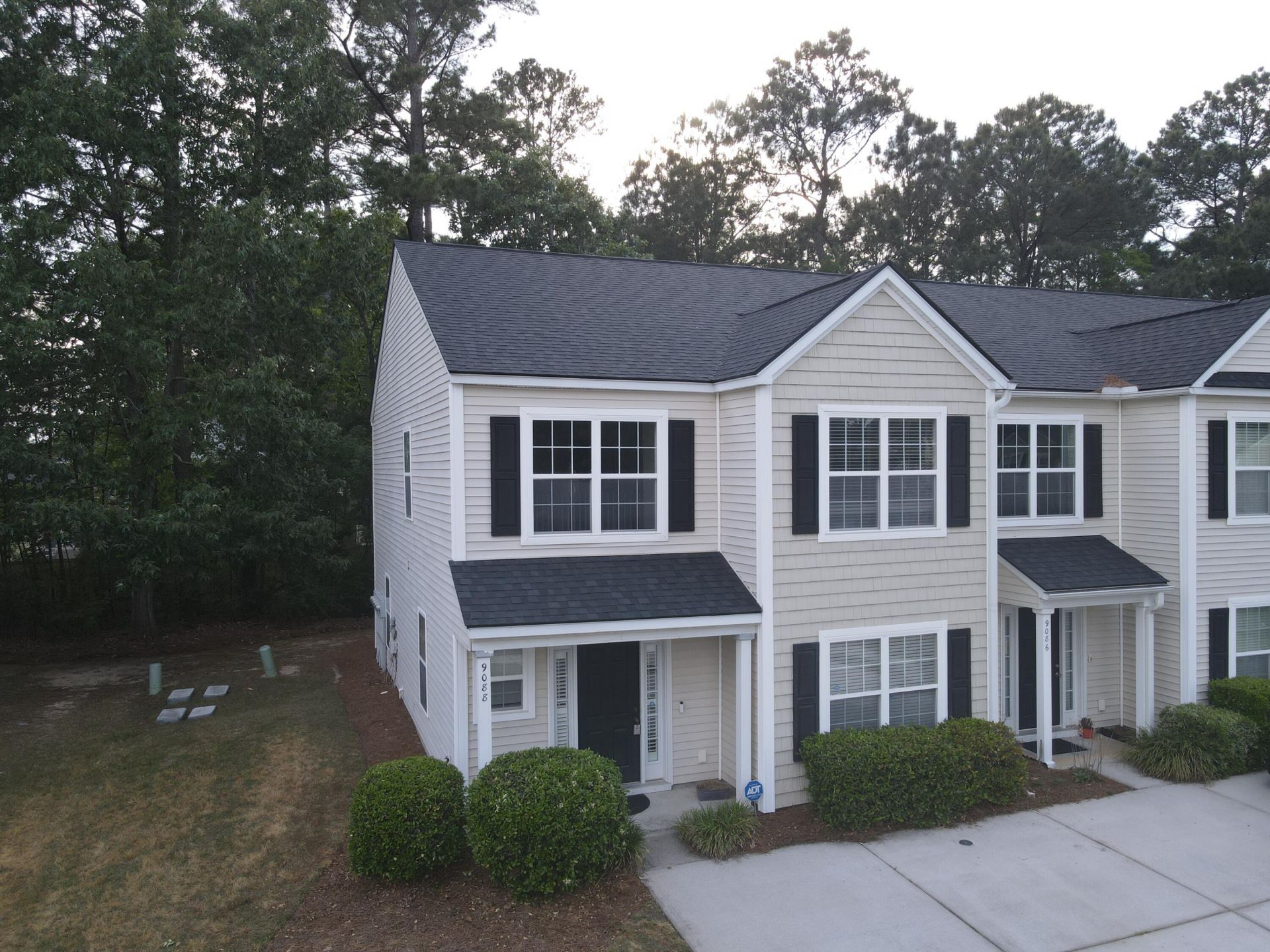 9088 Maple Grove Drive Photo 2