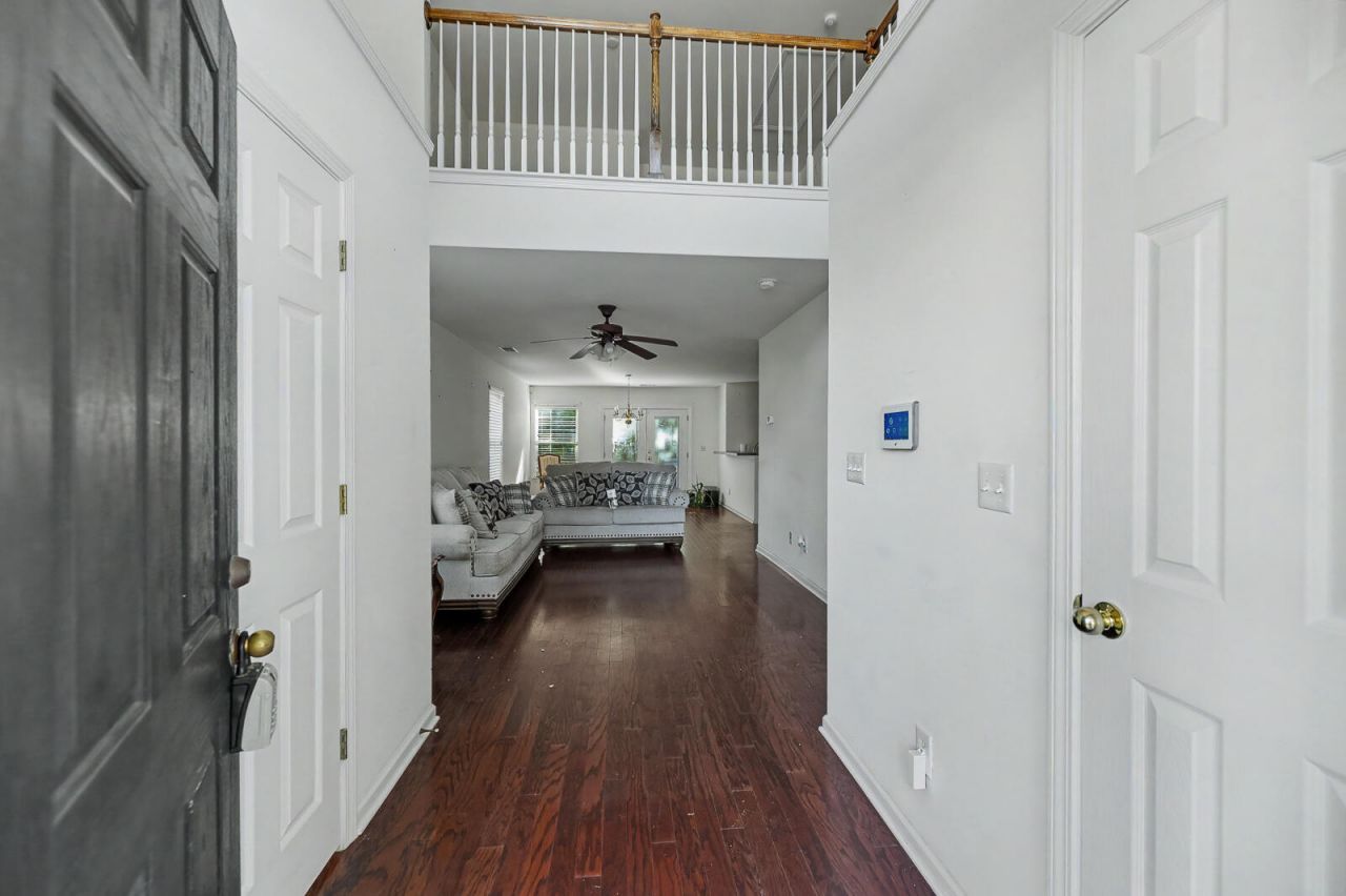 9088 Maple Grove Drive Photo 4