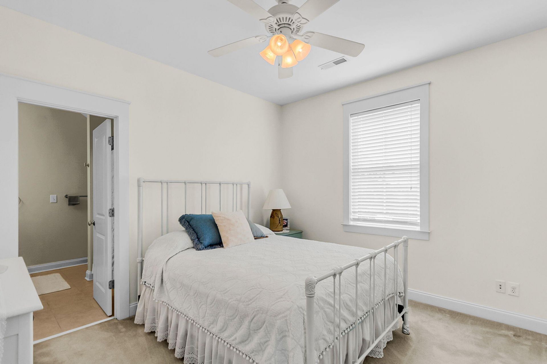 1966 Essex Farms Drive Photo 41