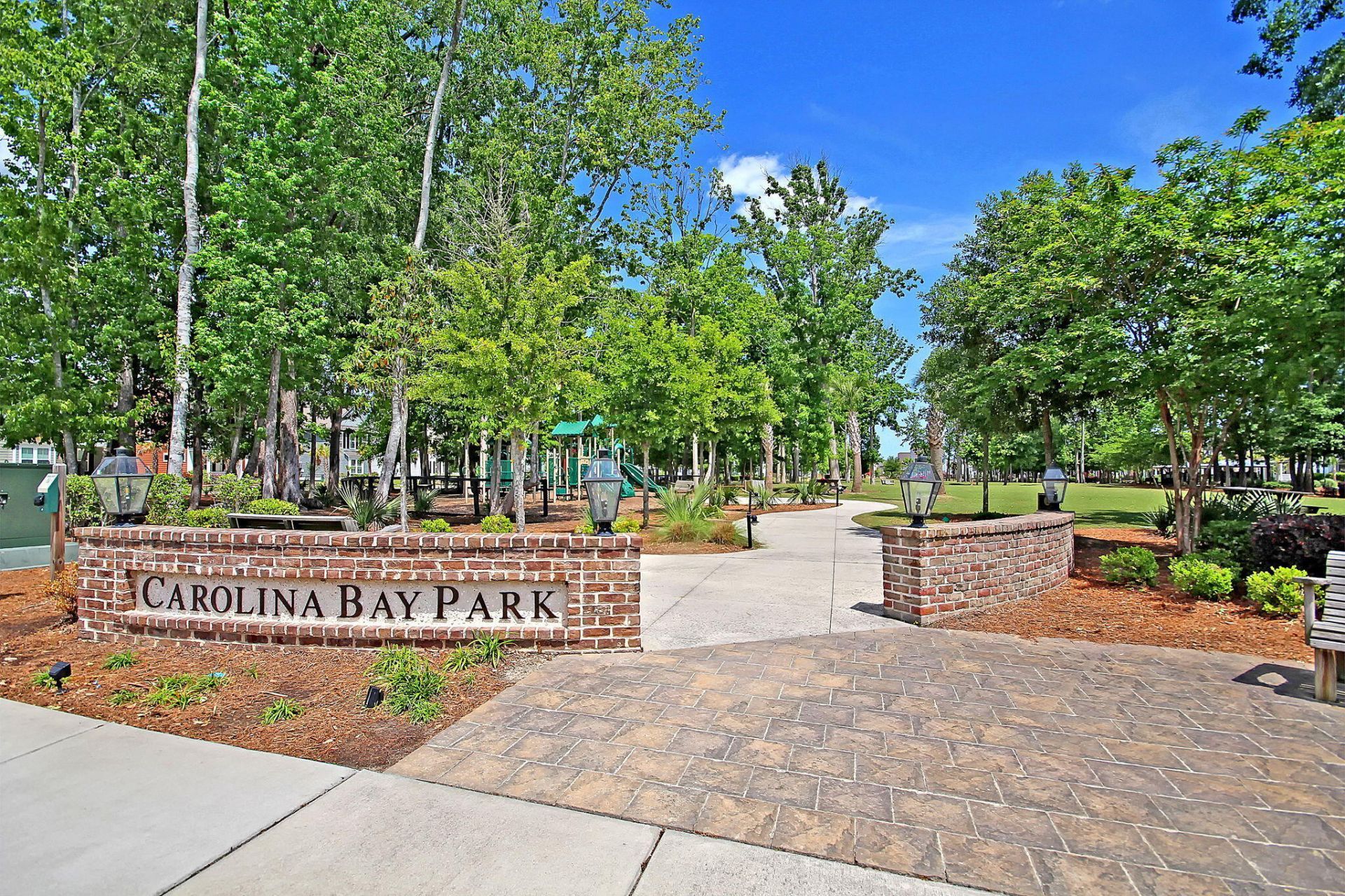 1966 Essex Farms Drive Photo 76