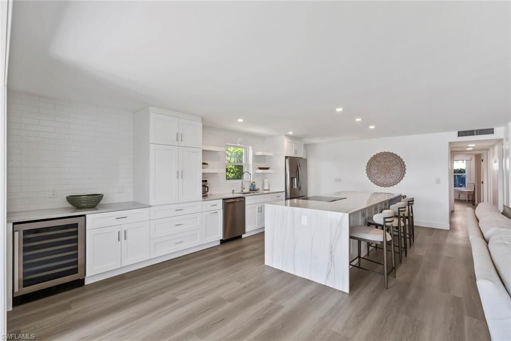 1910 Gulf Shore Blvd N, Unit 107, Naples, FL 34102 Photo