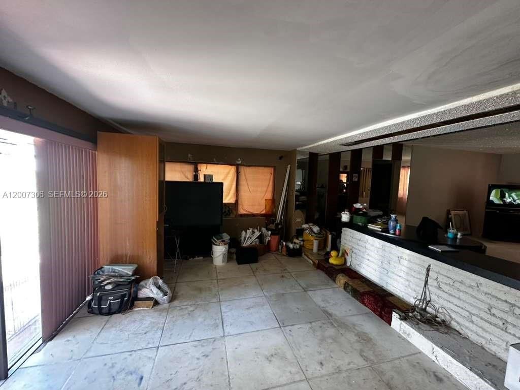 15 NW 88th St, El Portal, FL 33150 Photo