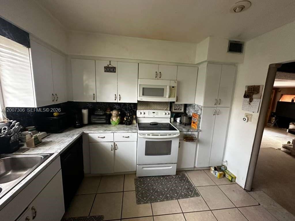 15 NW 88th St, El Portal, FL 33150 Photo