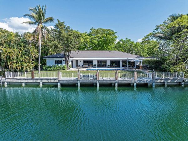 1520 Lugo Ave , Coral Gables, FL 33156