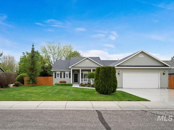 179 S Cooksom Ave, Eagle, ID 83616