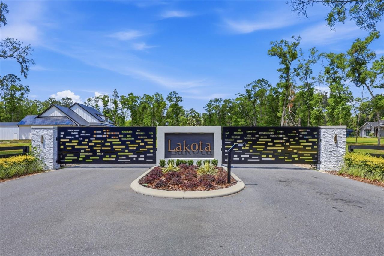 1330 SW 175 Court, Newberry, FL 32669 Photo