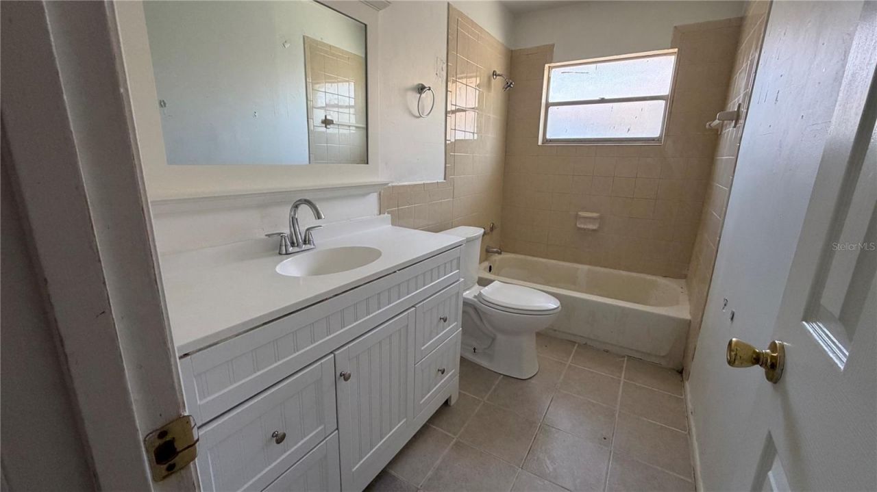 517 Harris Street , Sebring, FL 33870 Photo