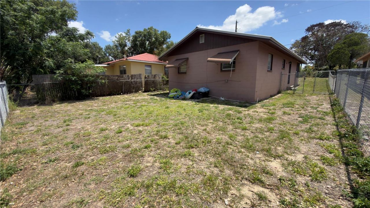 517 Harris Street , Sebring, FL 33870 Photo