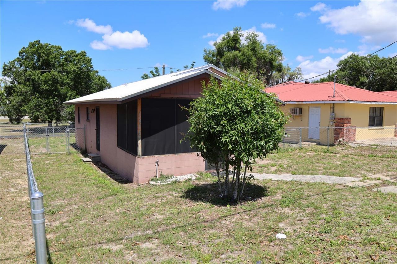517 Harris Street , Sebring, FL 33870 Photo