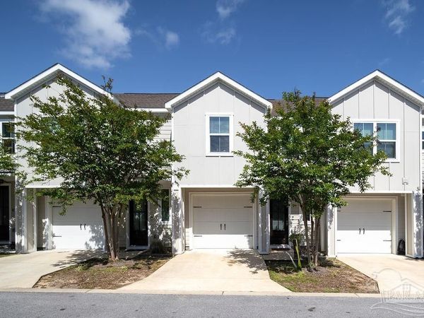 266 Junction Ave, Pensacola, FL 32502