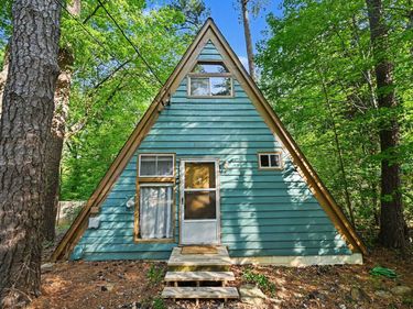 202 Purefoy Road, Chapel Hill, NC 27514