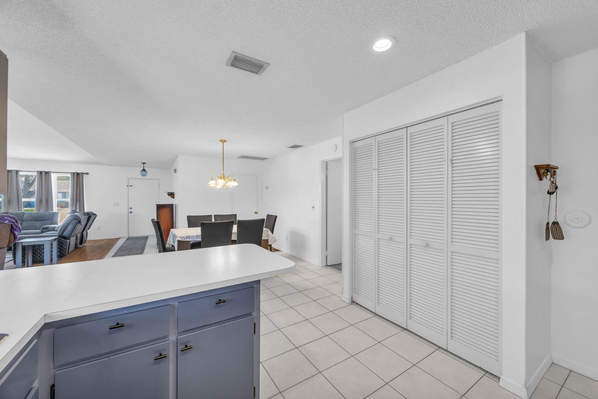 1333 SE Bayharbor Street, Port Saint Lucie, FL 34983 Photo