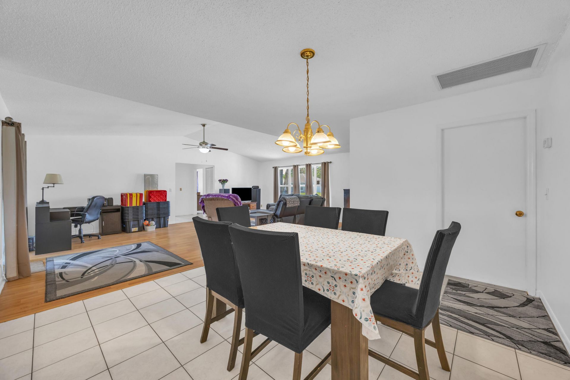 1333 SE Bayharbor Street, Port Saint Lucie, FL 34983 Photo