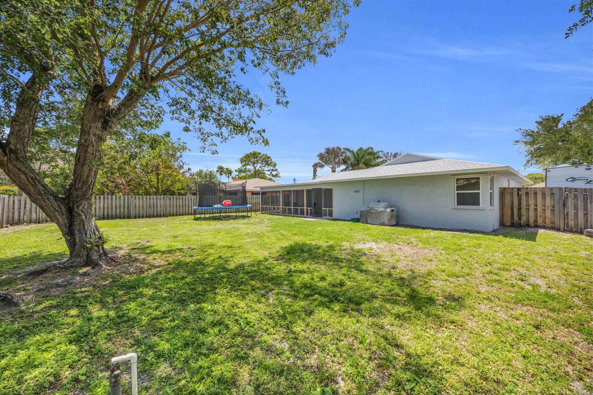 1333 SE Bayharbor Street, Port Saint Lucie, FL 34983 Photo