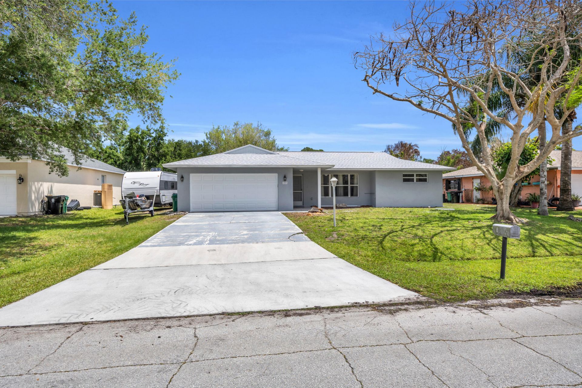 1333 SE Bayharbor Street, Port Saint Lucie, FL 34983 Photo