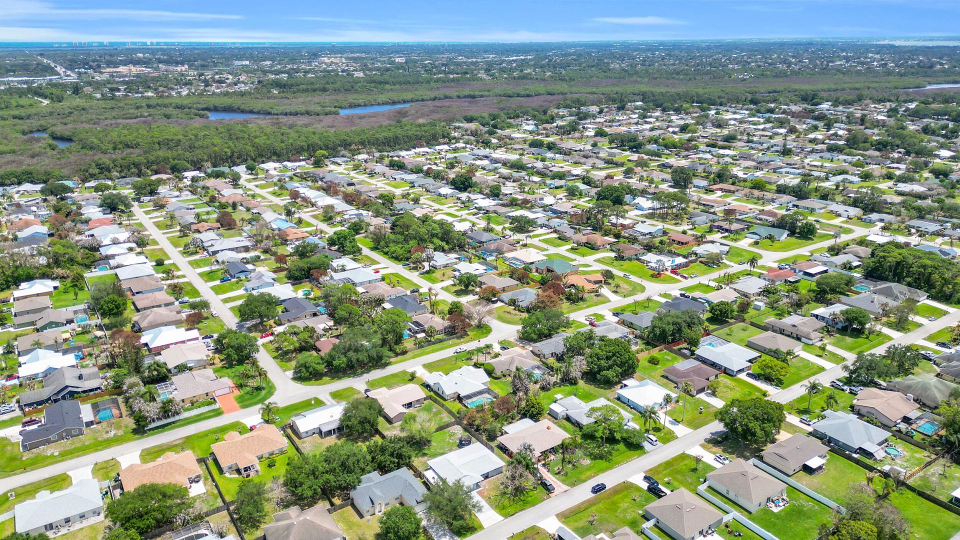 1333 SE Bayharbor Street, Port Saint Lucie, FL 34983 Photo