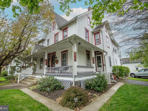 118 E BROAD STREET , TRUMBAUERSVILLE, PA 18970