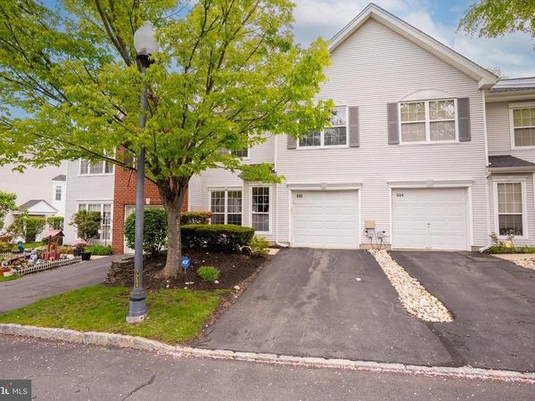 505 PHEASANT RUN, MONMOUTH JUNCTION, NJ 08852