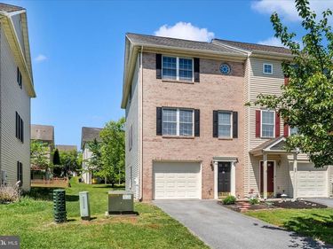 83 FISER LANE, MARTINSBURG, WV 25404