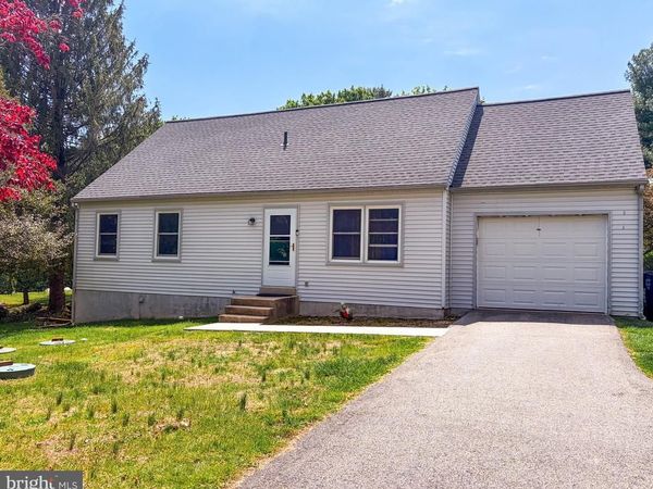 385 MOUNT CARMEL ROAD , COATESVILLE, PA 19320