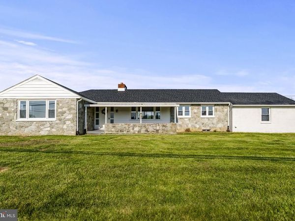 725 MARTICVILLE ROAD, PEQUEA, PA 17565