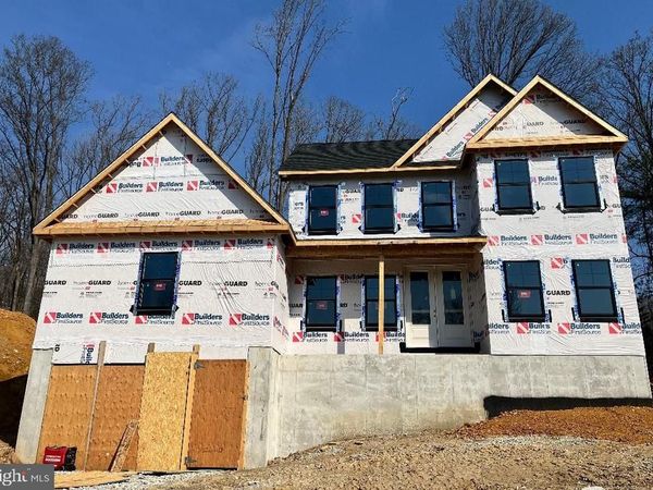 56 E MILL STATION DRIVE , NEWARK, DE 19711