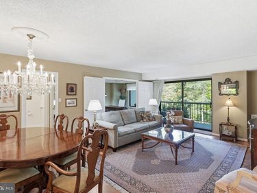 3800 POWELL LANE , Unit 520, FALLS CHURCH, VA 22041