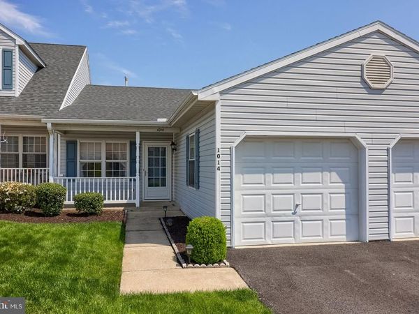 1014 VILLAGE WAY , YORK, PA 17404