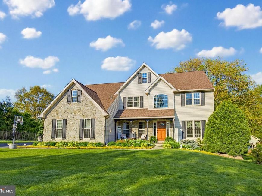 7 Thornhill Lane, Willow Street, PA 17584 Main Photo