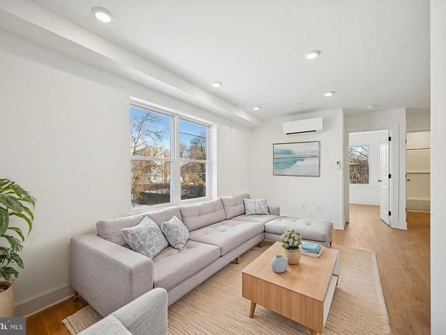 3415 N 19th Street, Unit 2B, Philadelphia, PA 19140 Main Photo
