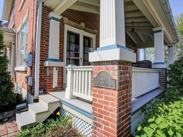 301 S WASHINGTON STREET, GREENCASTLE, PA 17225