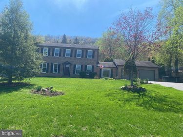 250 RIVER DRIVE , BLOOMSBURG, PA 17815