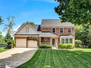 3289 KINROSS CIRCLE, HERNDON, VA 20171