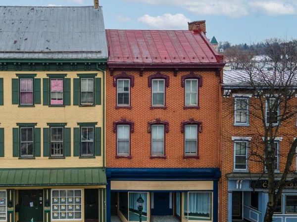 155 N HANOVER STREET , CARLISLE, PA 17013