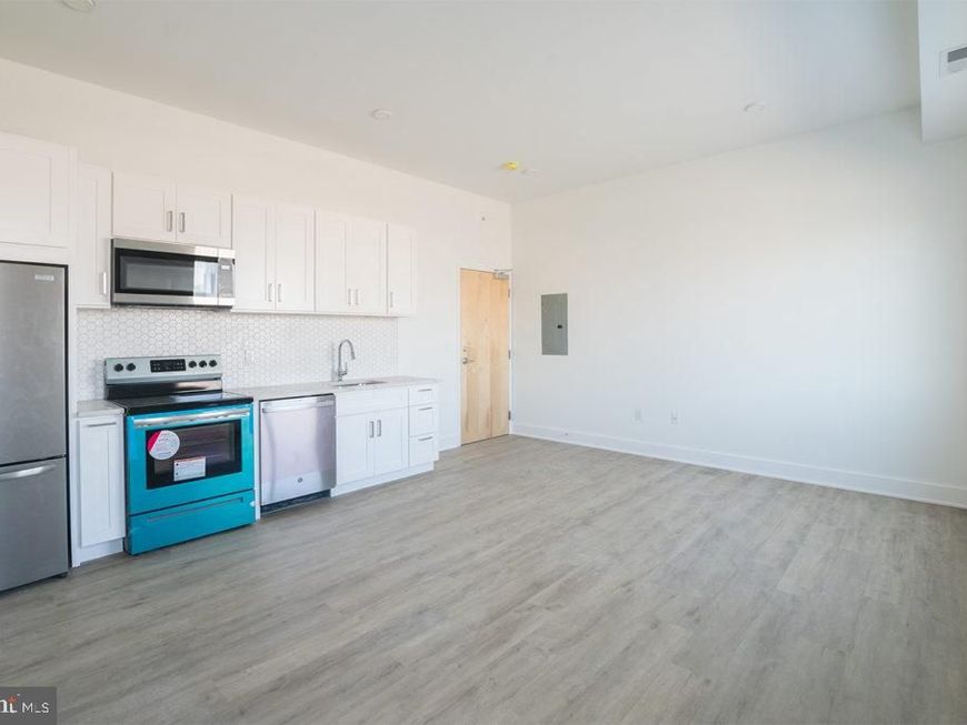 2201 Washington Avenue, Unit 407, Philadelphia, PA 19146 Main Photo