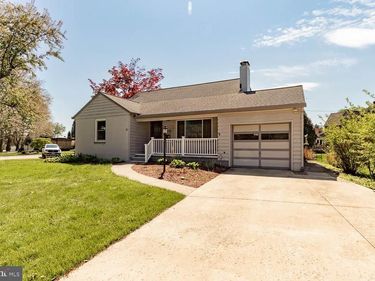 40 MANSION BOULEVARD, ALTOONA, PA 16602