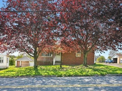 305 S GOOD SPRING ROAD Hegins, PA 17938