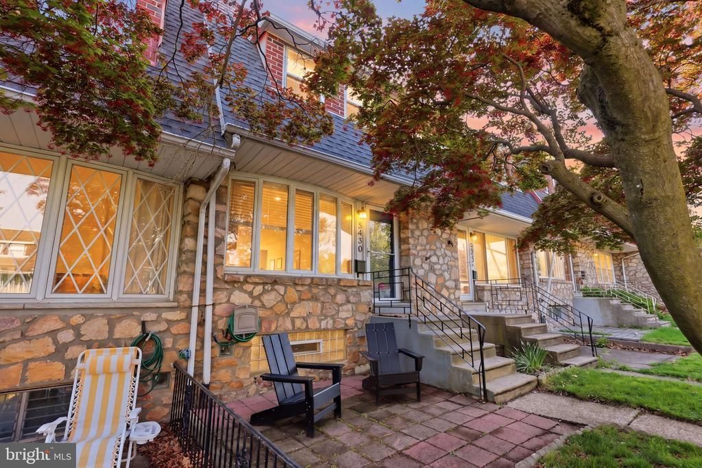 5430 Vicaris Street, Philadelphia, PA 19128 Main Photo