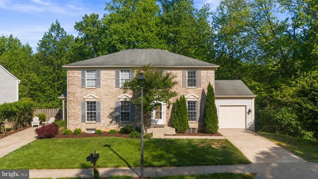 5926 Powells Landing Road, Burke, VA 22015 Main Photo