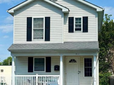 411 BRIDGEWATER STREET, FREDERICKSBURG, VA 22401