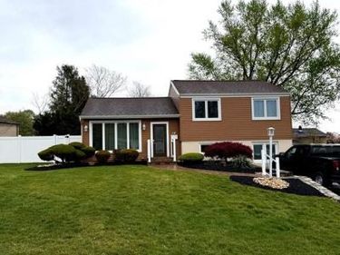 14 REVERE STREET, FEASTERVILLE TREVOSE, PA 19053
