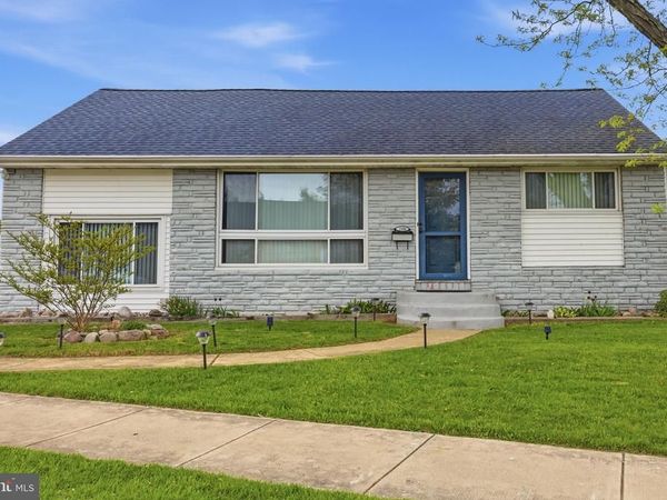 2500 WOODLAWN DRIVE , BRISTOL, PA 19007