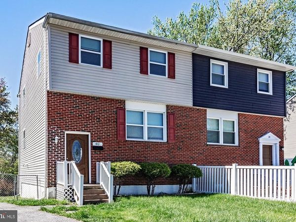 40 BOOKER , NEW CASTLE, DE 19720