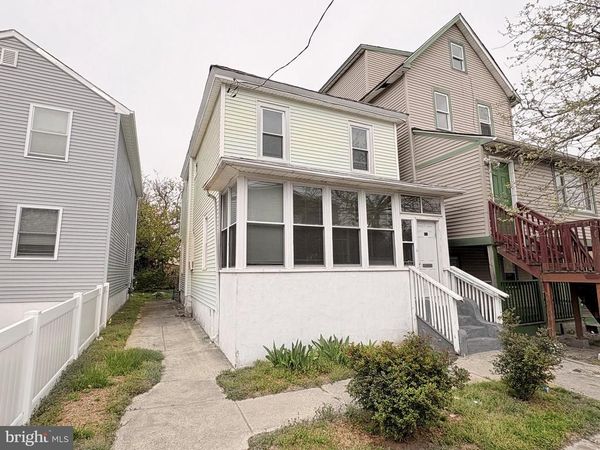 1911 HUMMOCK AVENUE , ATLANTIC CITY, NJ 08401